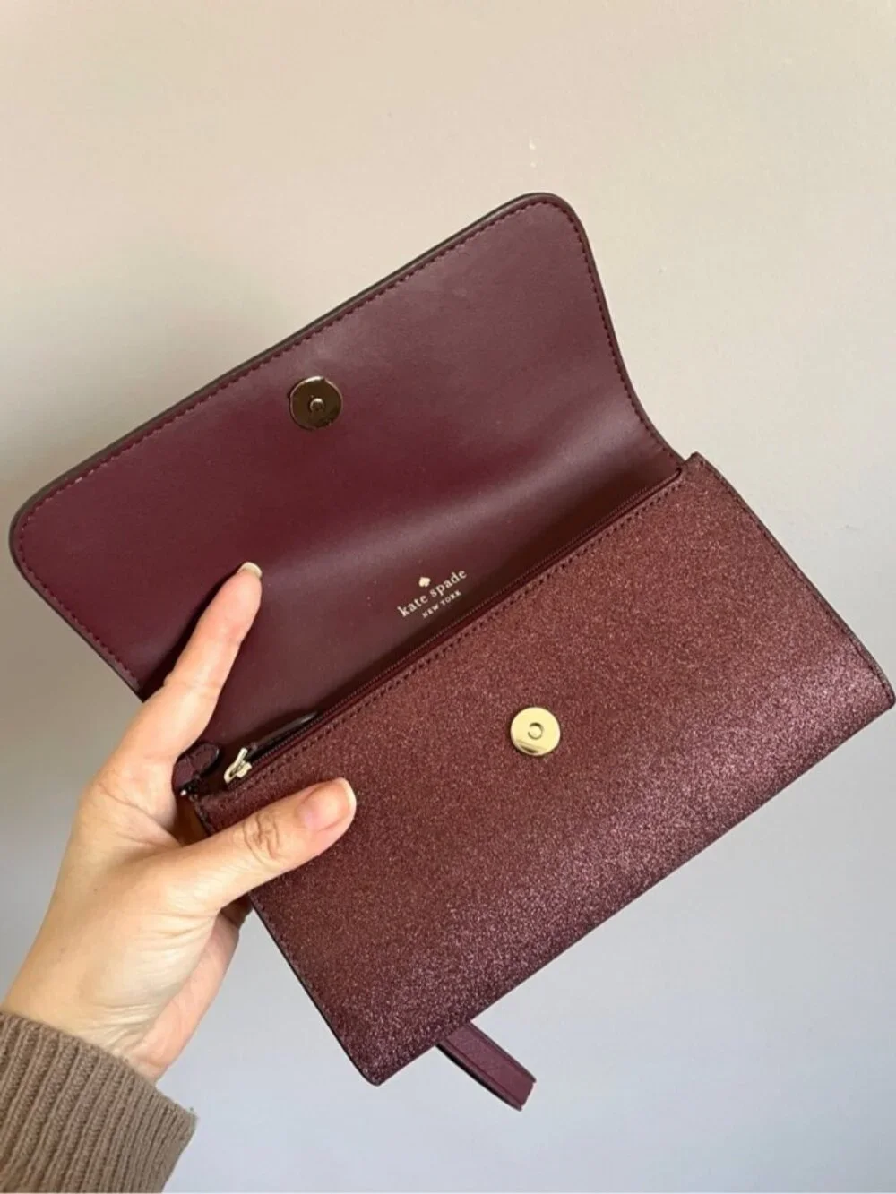 Kate Spade New York Glimmer Boxed Medium Flap Phone Wristlet Wallet